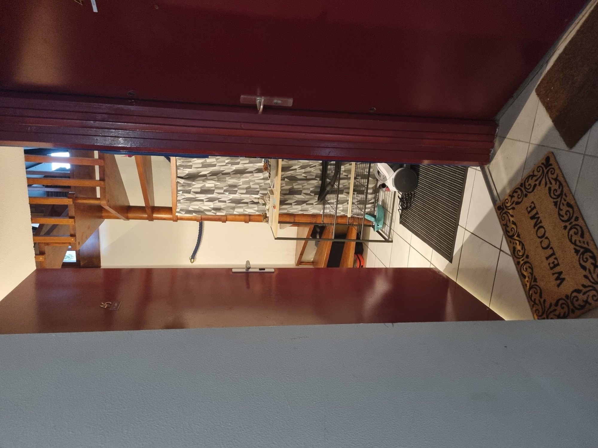 Porte d'entrée de l'appartement