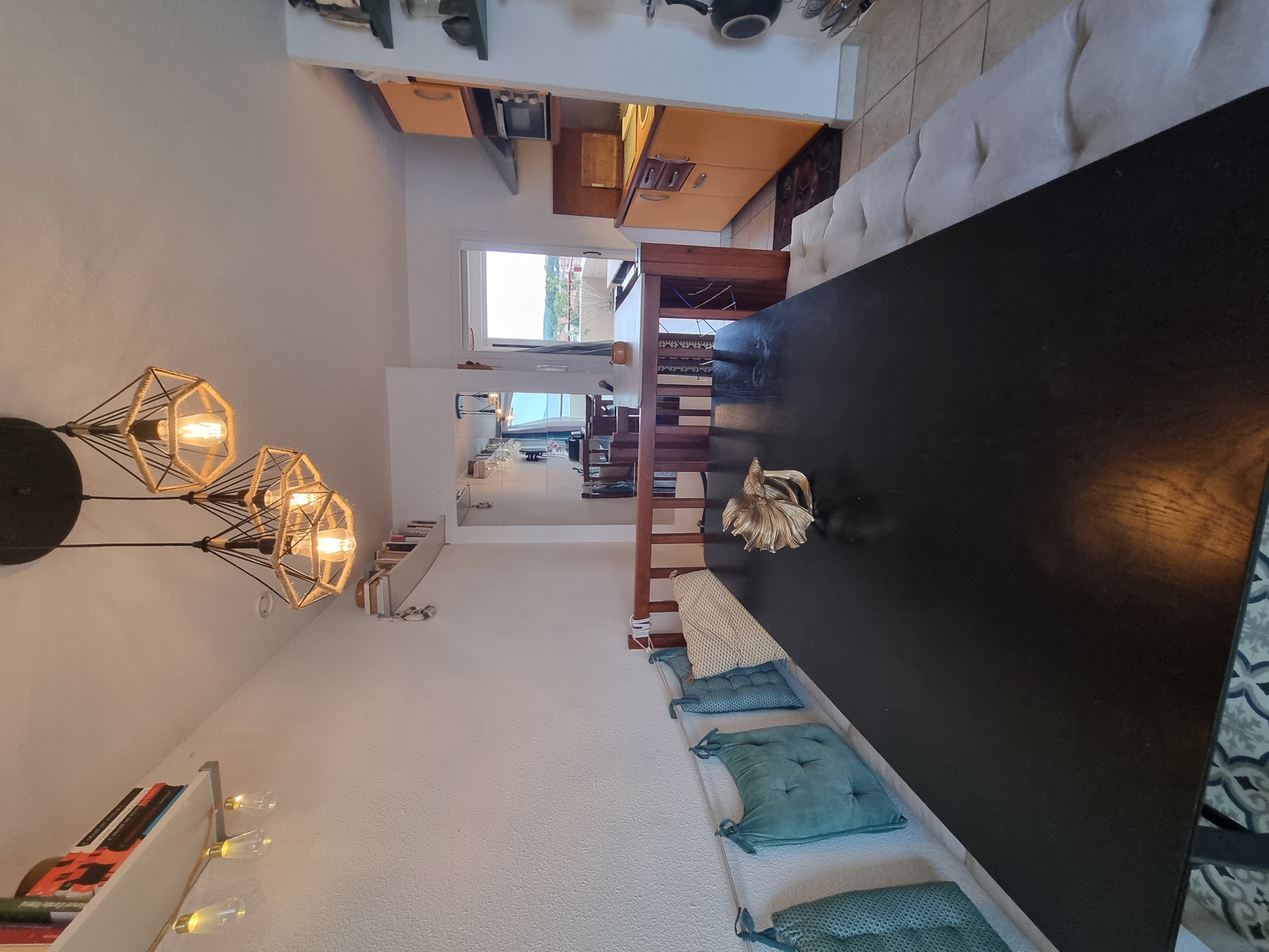 Espace repas et cuisine